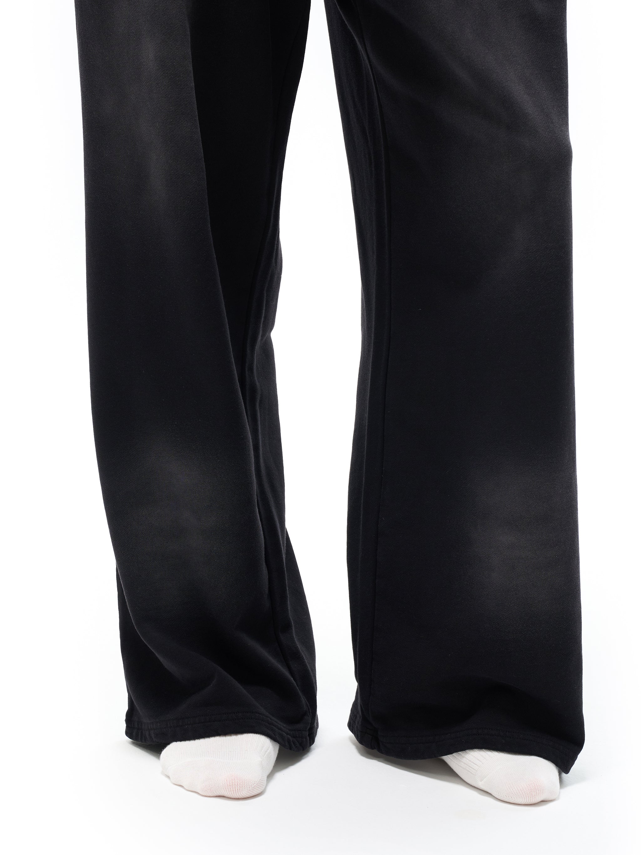 Soft Fade Loose-Fit Sweatpants